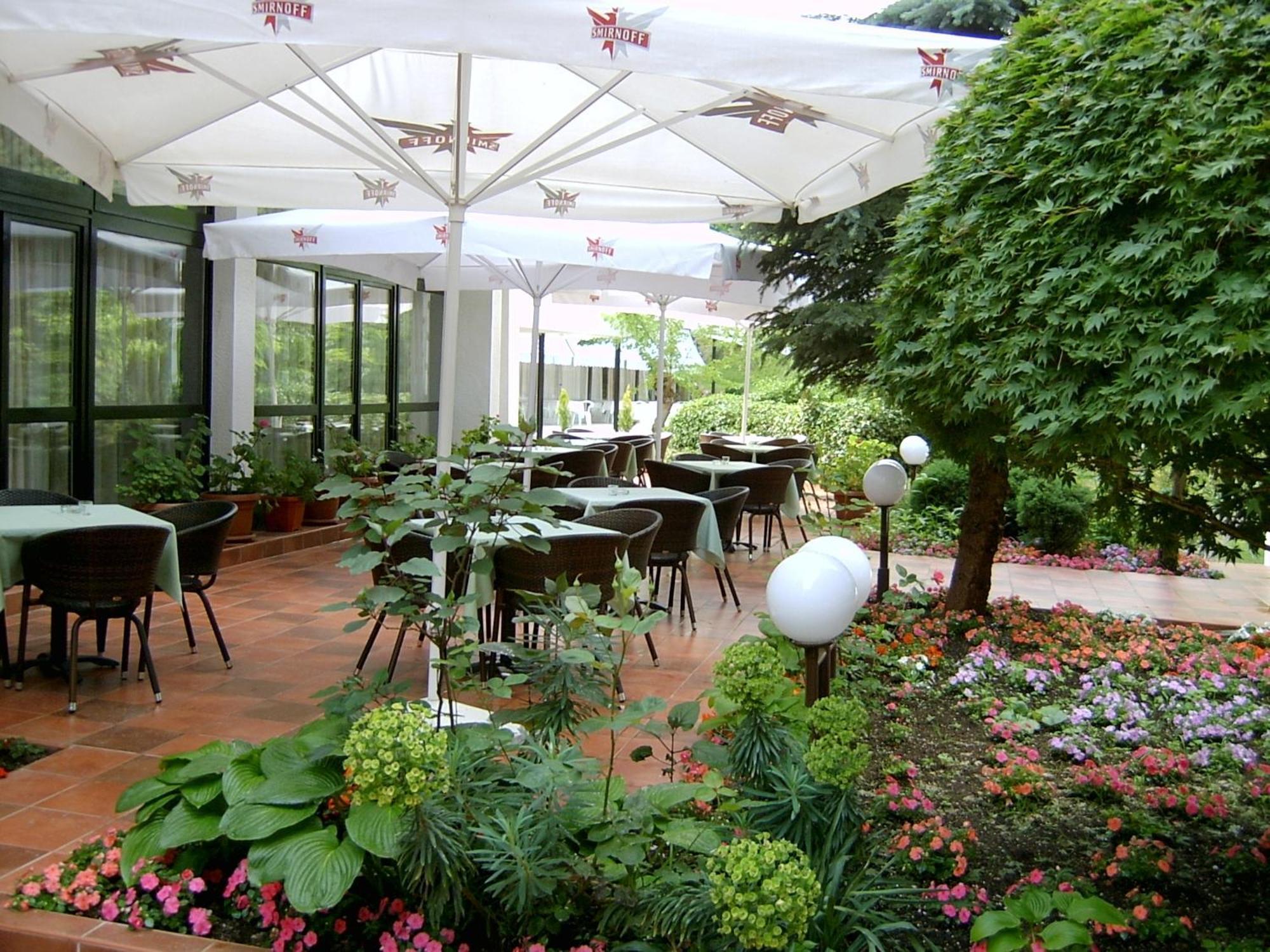 Hotel Pela Ohrid Ngoại thất bức ảnh