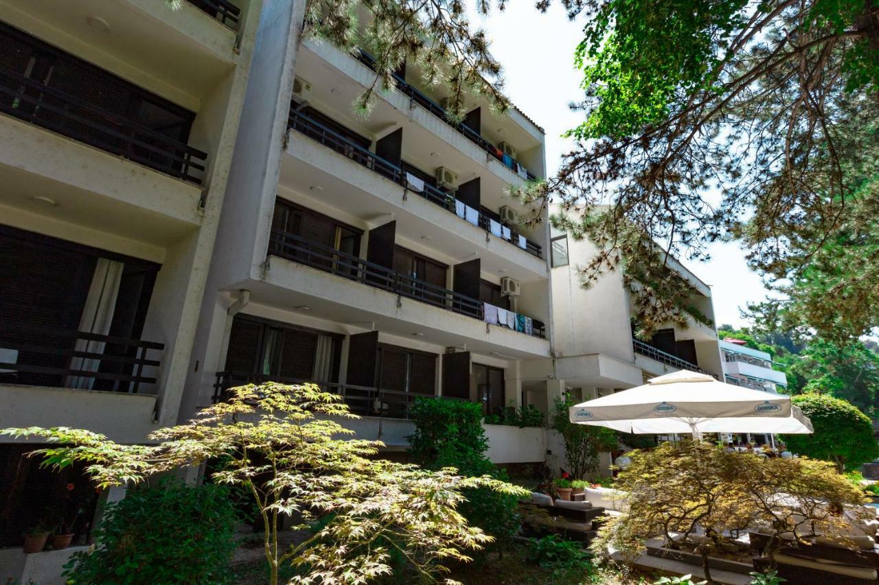 Hotel Pela Ohrid Ngoại thất bức ảnh