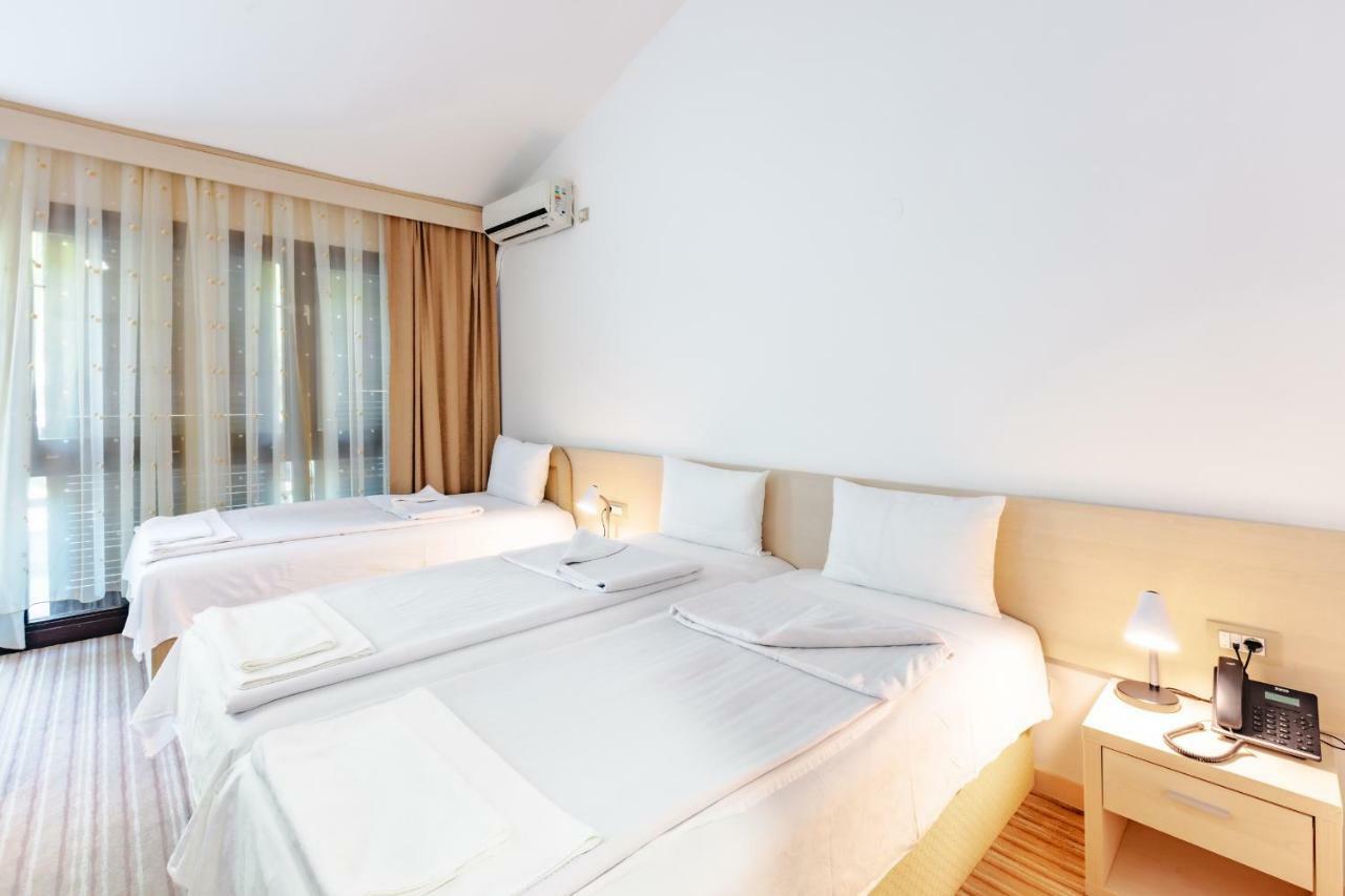 Hotel Pela Ohrid Ngoại thất bức ảnh