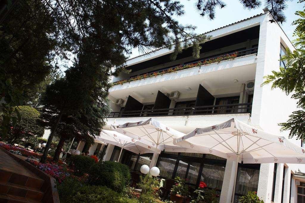 Hotel Pela Ohrid Ngoại thất bức ảnh